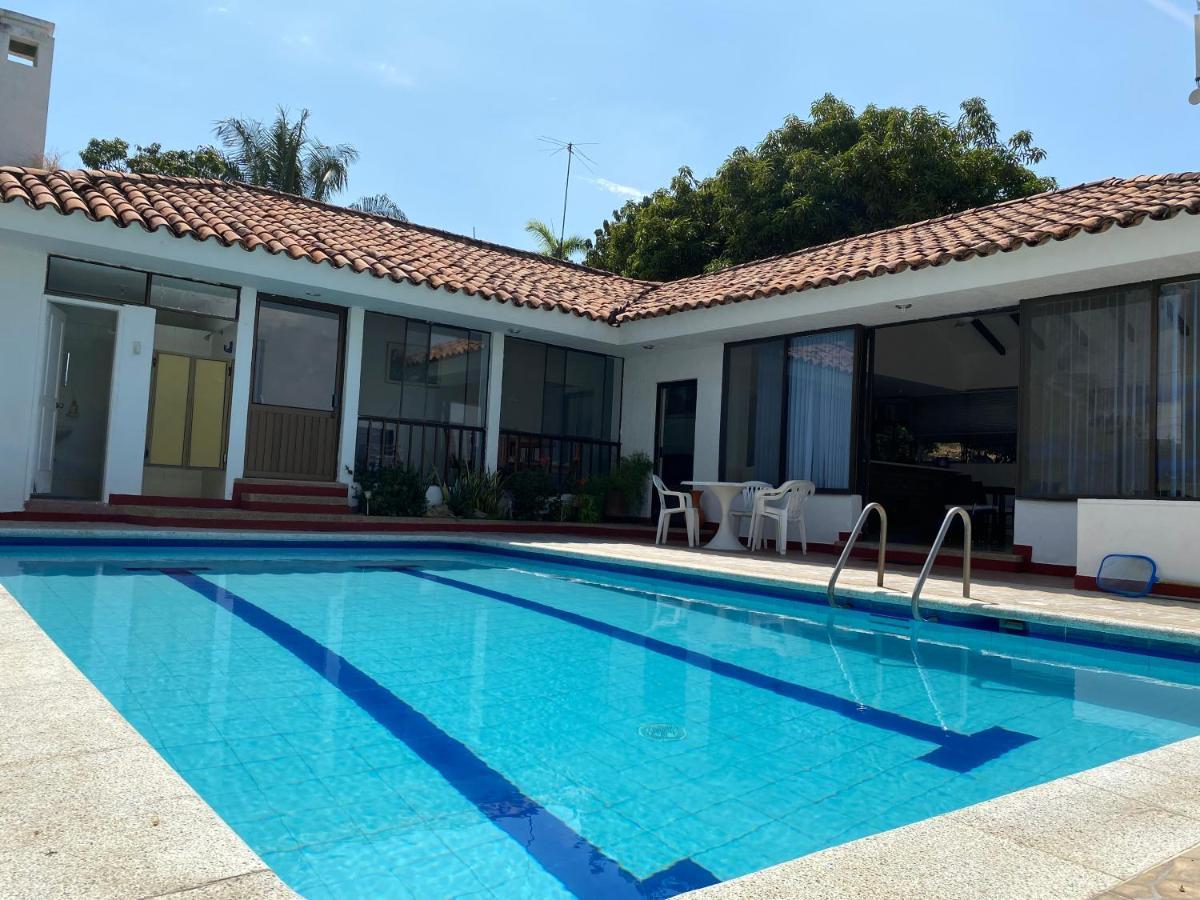 Casa El Penon Villa Girardot Exterior photo